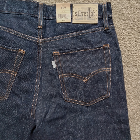 Levi's Silvertab '94 Baggy Dark Wash Wide Leg High Waist Jeans Size 29 - Picture 13 of 15